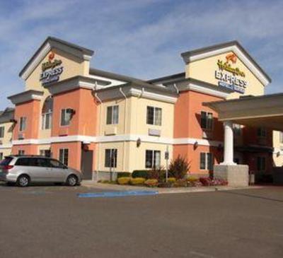 фото отеля Holiday Inn Express Hotel & Suites Jackson