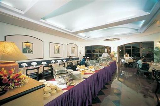 фото отеля Usha Ascot Hotel