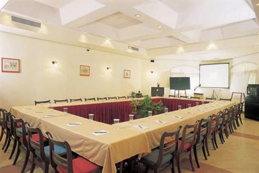 фото отеля Usha Ascot Hotel