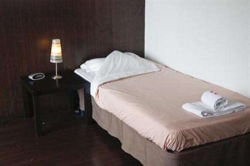 фото отеля Budget Flats Antwerp