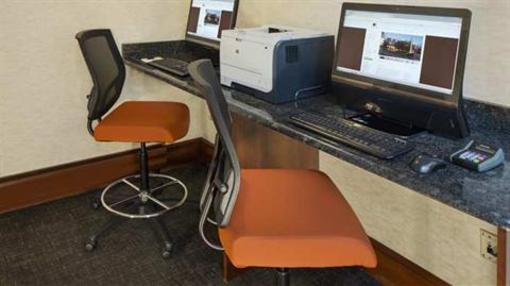 фото отеля DoubleTree Club by Hilton Hotel Boston Bayside