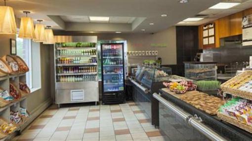 фото отеля DoubleTree Club by Hilton Hotel Boston Bayside