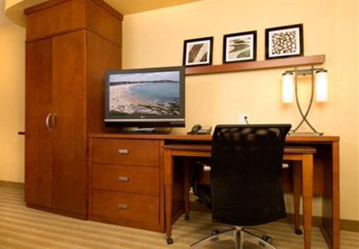 фото отеля Courtyard Hotel North Austin