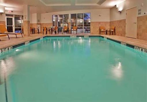 фото отеля Courtyard Hotel North Austin