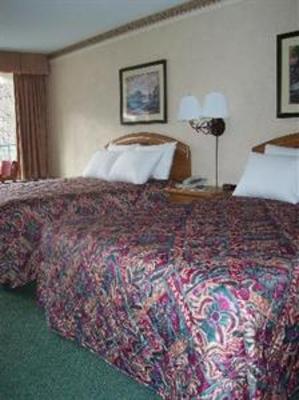 фото отеля Glenstone Lodge