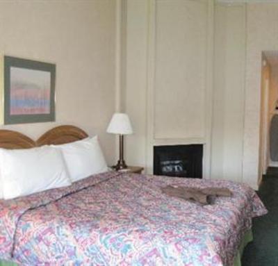 фото отеля Glenstone Lodge
