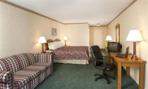 фото отеля Glenstone Lodge