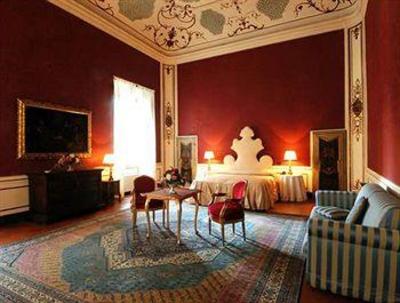 фото отеля Palazzo Tucci