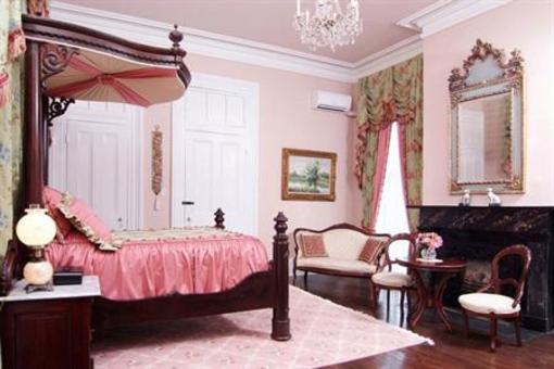 фото отеля Nottoway Resort White Castle