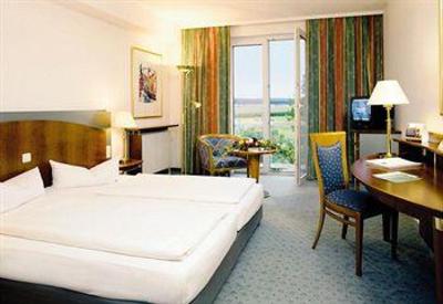 фото отеля Park Inn by Radisson Weimar