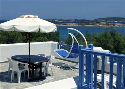 фото отеля Contaratos Beach & Bay Hotel