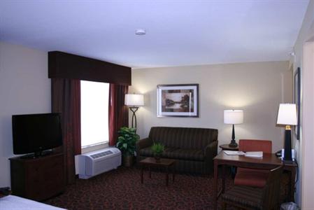 фото отеля Hampton Inn & Suites Aberdeen