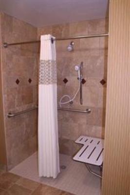фото отеля Hampton Inn & Suites Aberdeen