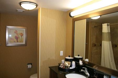 фото отеля Hampton Inn & Suites Aberdeen