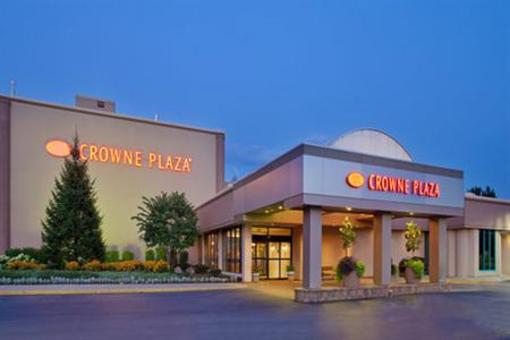 фото отеля Crowne Plaza Hotel Chicago Northbrook