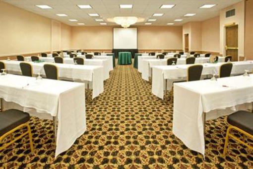 фото отеля Crowne Plaza Hotel Chicago Northbrook