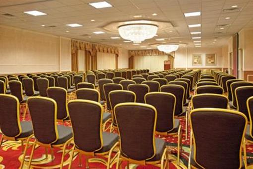 фото отеля Crowne Plaza Hotel Chicago Northbrook