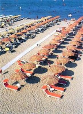 фото отеля Hotel Losanna Cervia