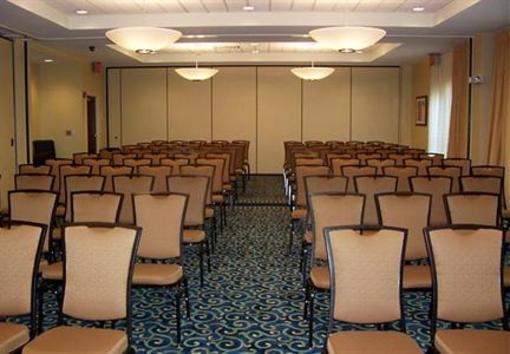 фото отеля SpringHill Suites Charlotte Mooresville