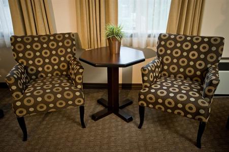 фото отеля BEST WESTERN PLUS Baker Street Inn & Convention Center