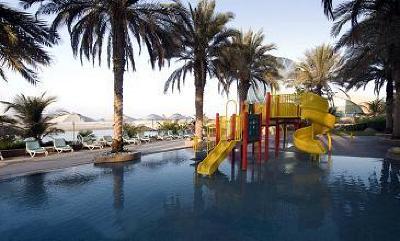 фото отеля Al Raha Beach Hotel
