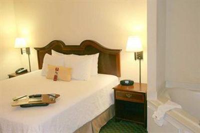 фото отеля Hampton Inn Dumfries/Quantico