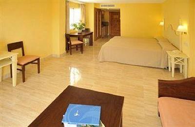 фото отеля Grupotel Oasis
