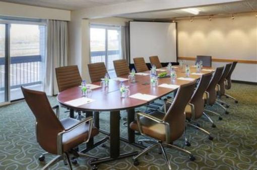 фото отеля Holiday Inn Hotel Burlington (Canada)