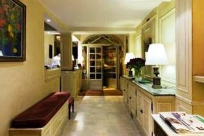 фото отеля Hotel La Tour D'Auvergne Paris