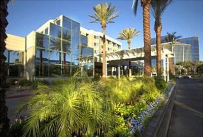 фото отеля DoubleTree Suites by Hilton Phoenix