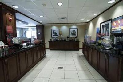 фото отеля Hampton Inn Harriman Woodbury