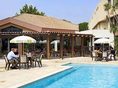 фото отеля Ibis Avignon Sud Hotel