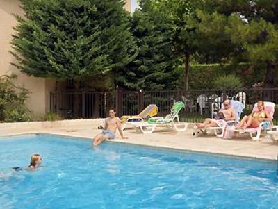 фото отеля Ibis Avignon Sud Hotel