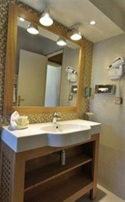 фото отеля BEST WESTERN Hotel Montfleuri