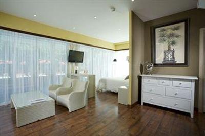 фото отеля BEST WESTERN Hotel Montfleuri