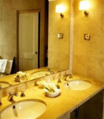 фото отеля BEST WESTERN Hotel Montfleuri