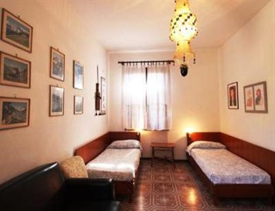 фото отеля Holiday House - Salsomaggiore Terme