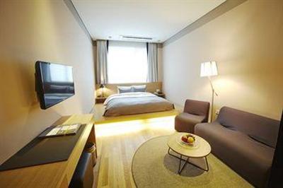 фото отеля Shinshin Hotel Myeongdong