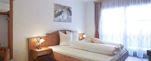 фото отеля AlpinLodges Oetz