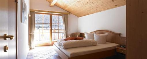 фото отеля AlpinLodges Oetz