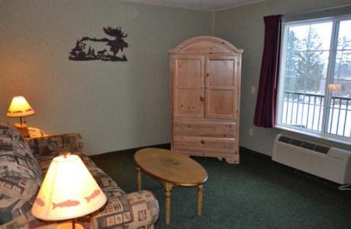 фото отеля Crooked River Lodge