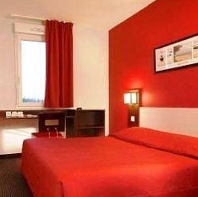 фото отеля Balladins Compiegne Thourotte