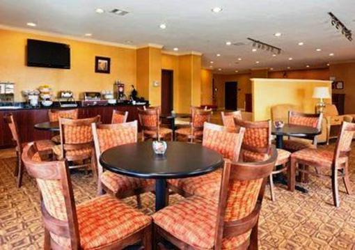 фото отеля Comfort Suites Pearland