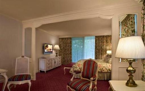 фото отеля Little America Hotel