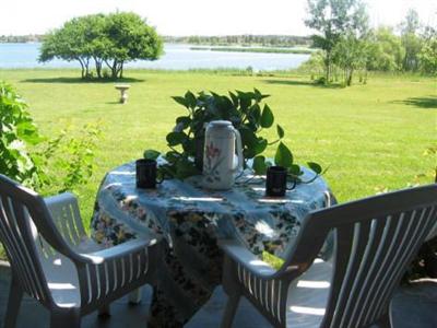 фото отеля Lakeview Bed and Breakfast