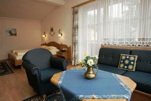 фото отеля Hotel Sonne St. Johann in Tyrol