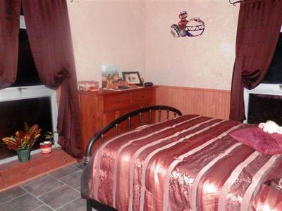 фото отеля Bear Grove Cabins Bed & Breakfast