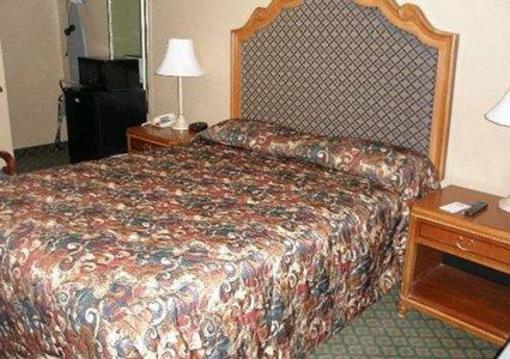 фото отеля Rodeway Inn And Suites Riverton