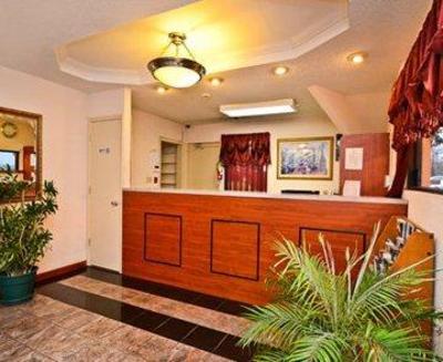 фото отеля Econo Lodge Inn & Suites Bordentown