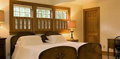 фото отеля West Mountain Inn